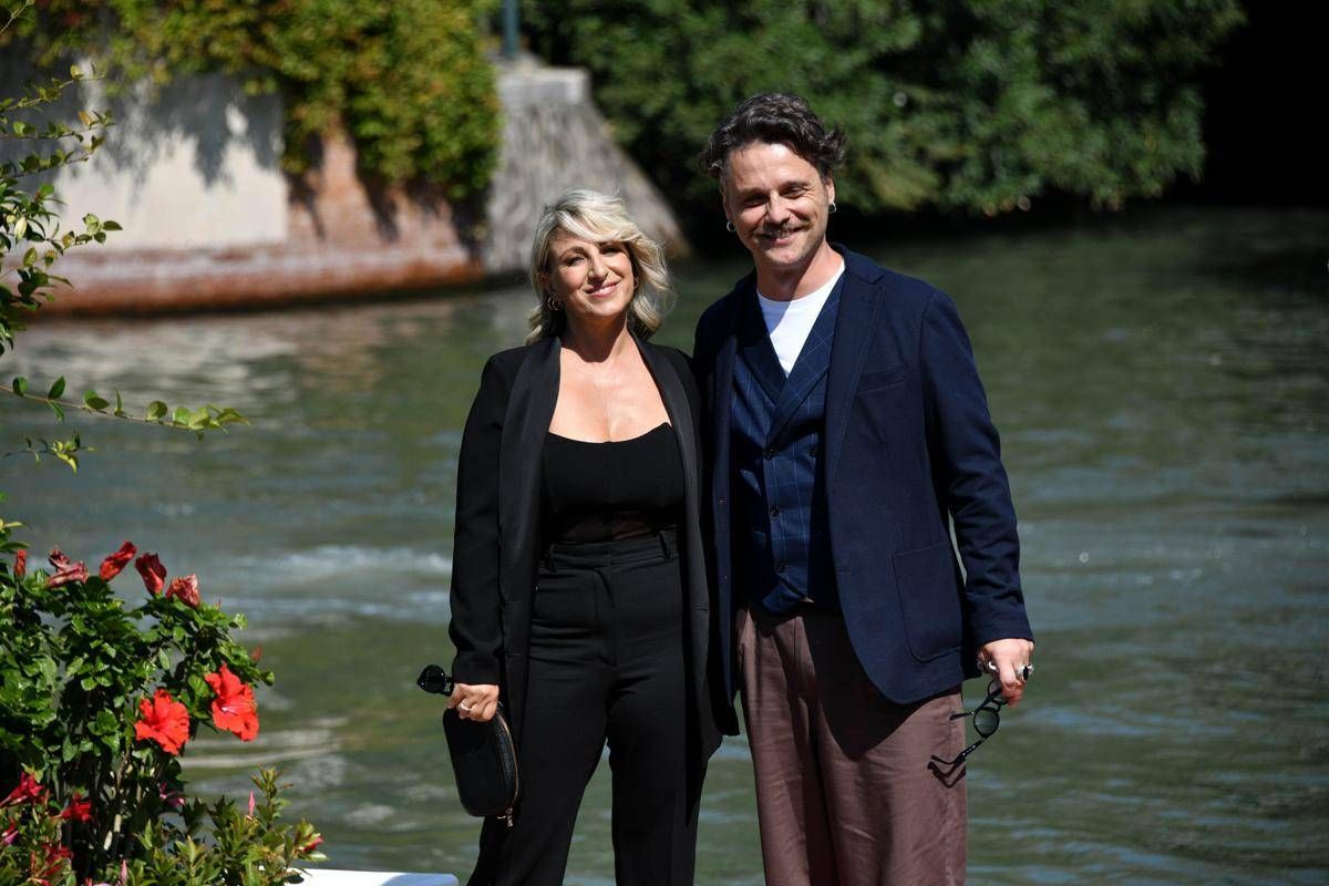 Katia Follesa, Angelo Pisani a La volta buona: "È finito il matrimonio, non l'amore" - 