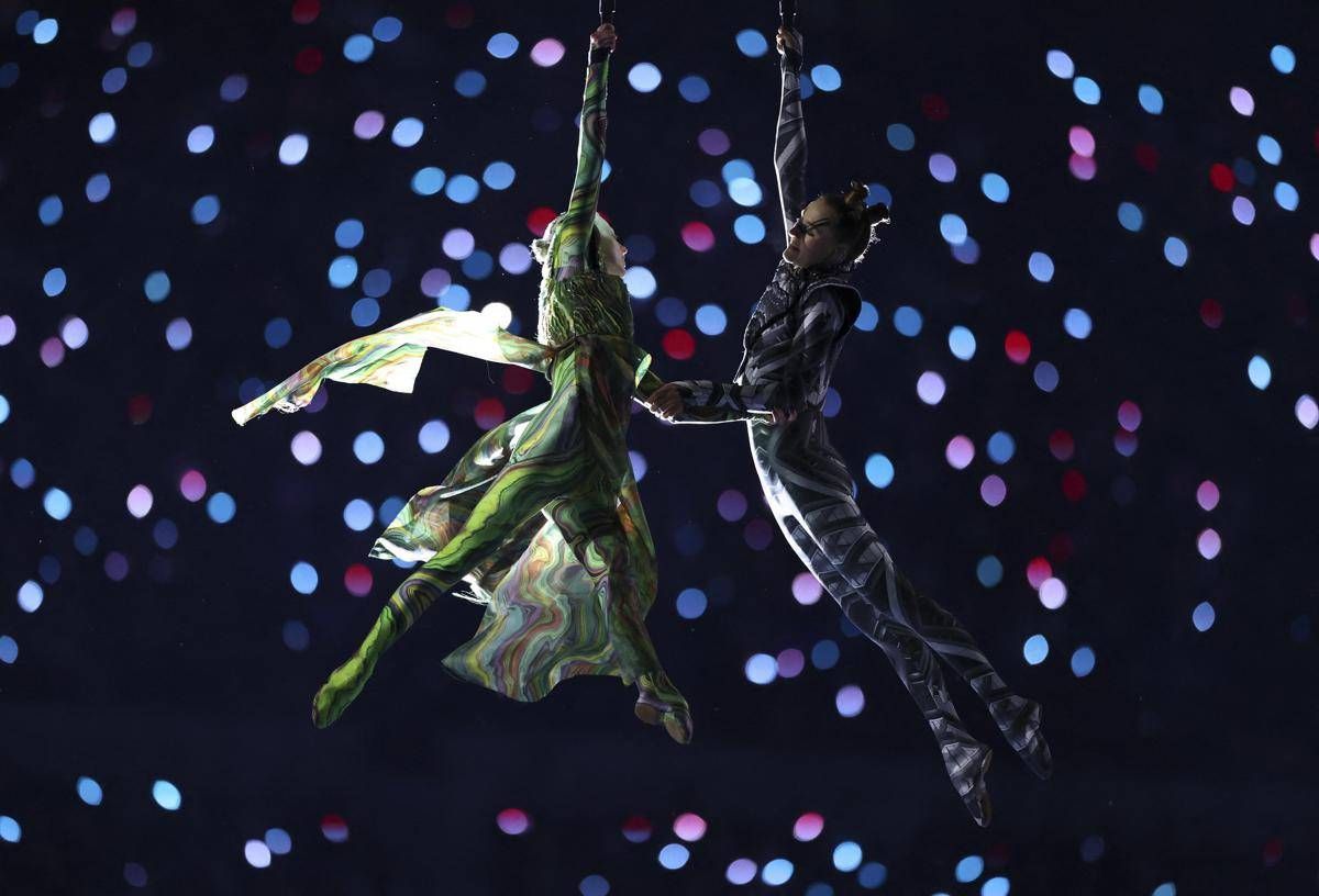 Milano Cortina, la cerimoni d'apertura delle Olimpiadi su Rai1 stravince con oltre 9 milioni di spettatori e 46% share - 