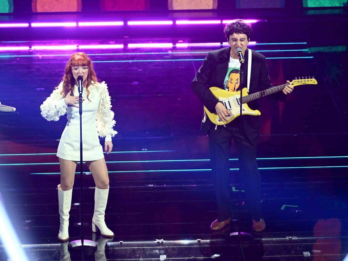 Sanremo 2026, Maria Antonietta e Colombre chi sono: in gara con 'La felicità e basta' - 