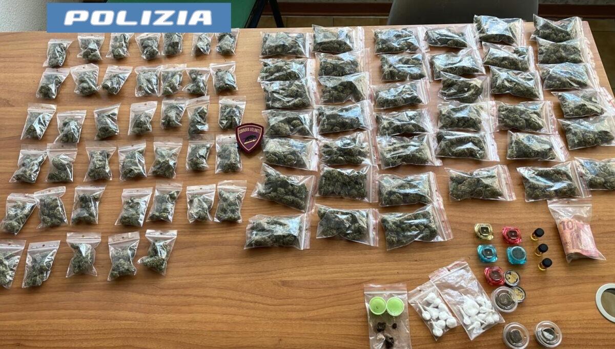 Catania: la Polizia arresta due giovani pusher con 800 grammi di droga nel centro cittadino - 