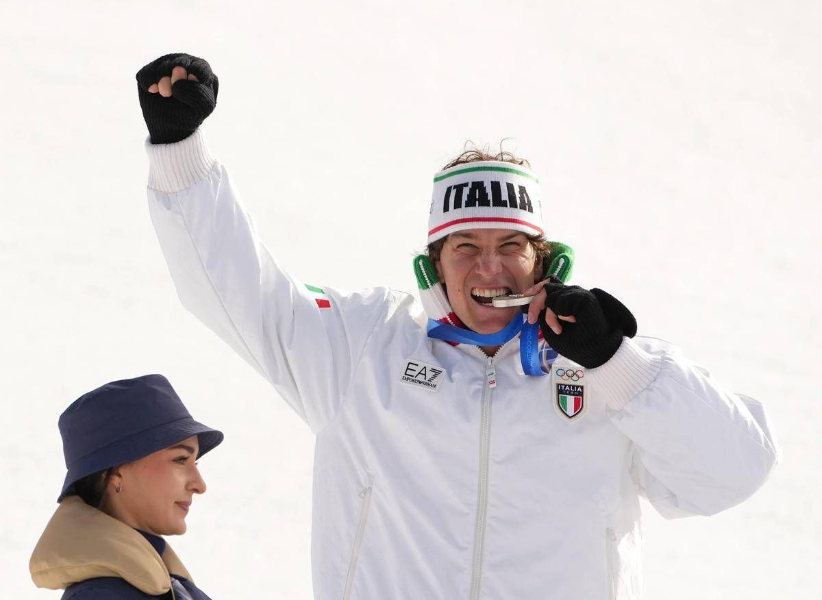 Milano Cortina, le gare di oggi: dal gigante con Franzoni al biathlon con Wierer e Vittozzi, orari e dove vedere gli azzurri - 
