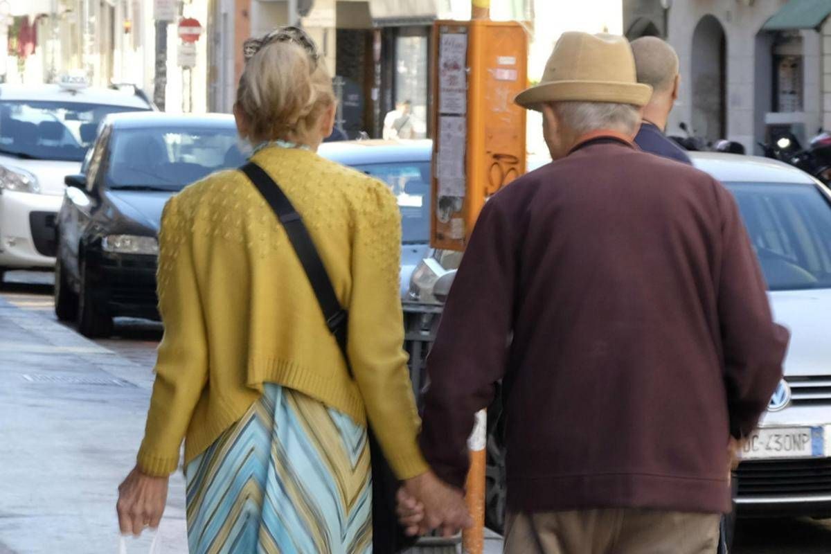 Pensioni, da marzo l'Inps applica il taglio dell'Irpef: gli aumenti - 
