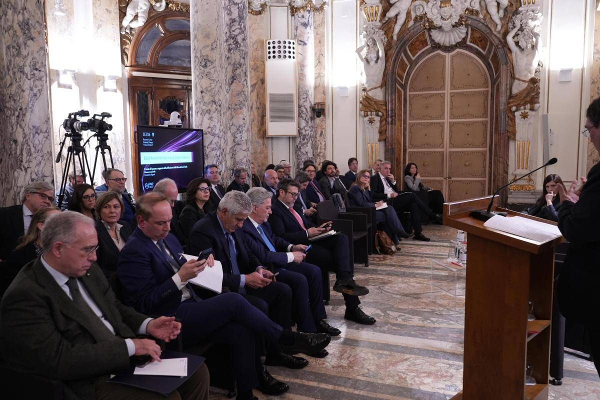 Tlc, Gola (Open Fiber): "Fibra volano di crescita e coesione" - 