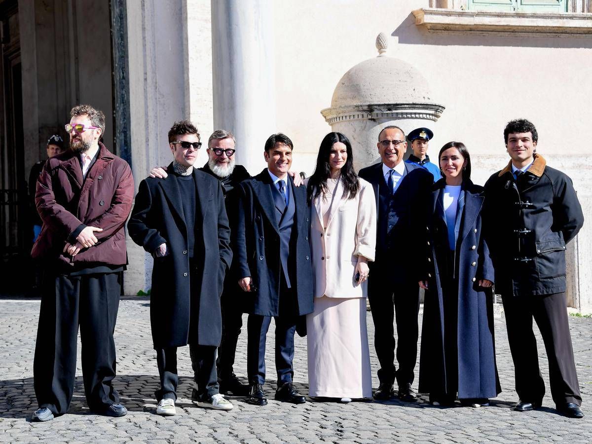Conti, Pausini e i Big di Sanremo ricevuti al Quirinale: "Mattarella riconosce il valore della musica" - 