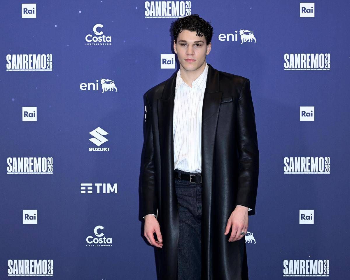 Sanremo 2026, Nicolò Filippucci con 'Laguna': chi è l'artista delle Nuove Proposte - 