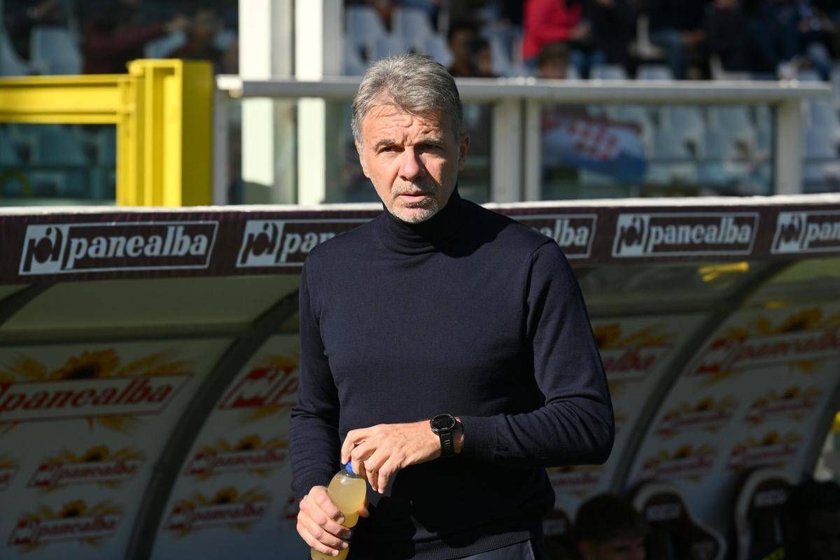 Genoa-Torino, caos arbitrale: Baroni chiede un rigore, poi viene espulso Ilkhan - 