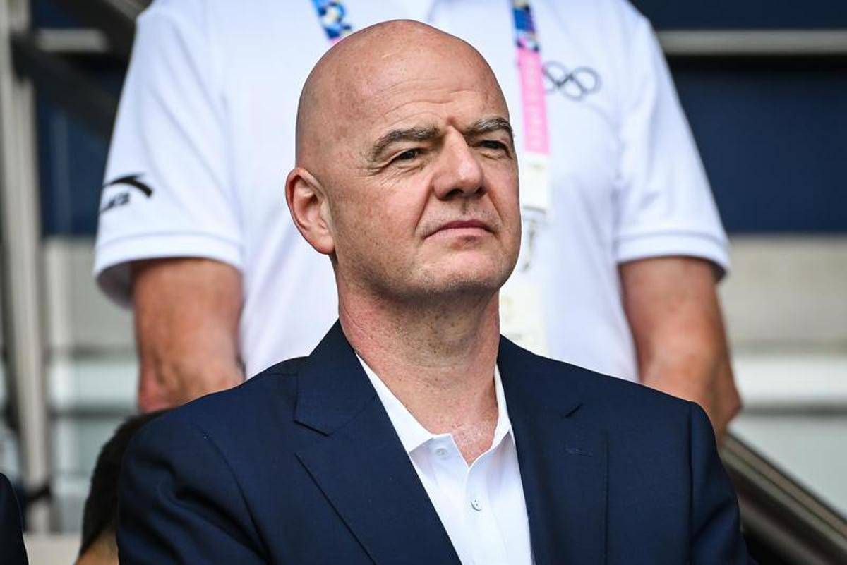 L'Ucraina contro Infantino dopo parole su riammissione Russia in competizioni internazionali: "La guerra è un crimine" - 