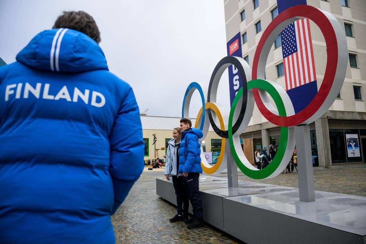 Il 'muro della pace', la sala di preghiera, un parrucchiere: ecco il Villaggio Olimpico di Milano Cortina 2026 - 