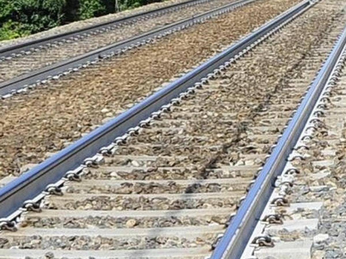 Milano Cortina, sabotaggio linea ferroviaria Pesaro: rivendicazione su blog anarchico - 