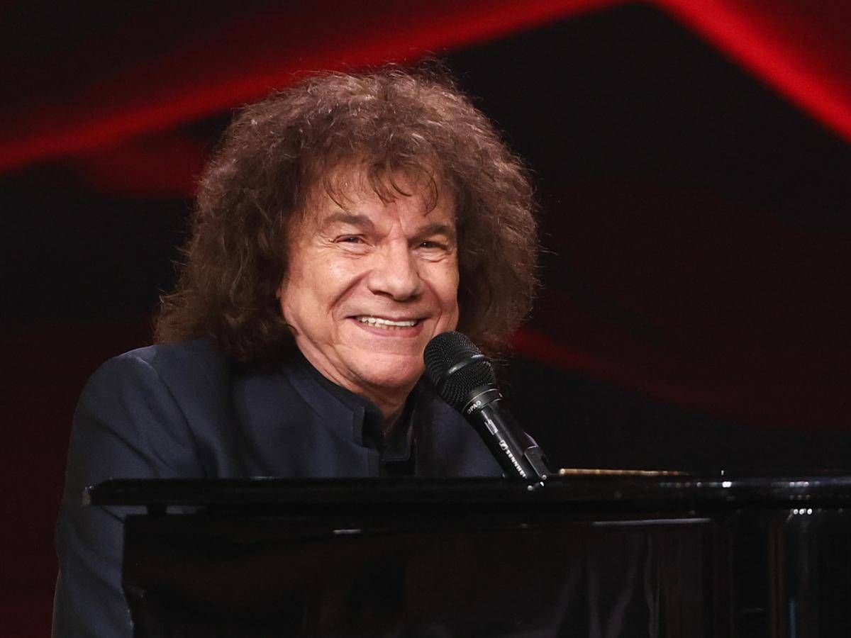 Riccardo Cocciante compie 80 anni e torna con un nuovo album - 