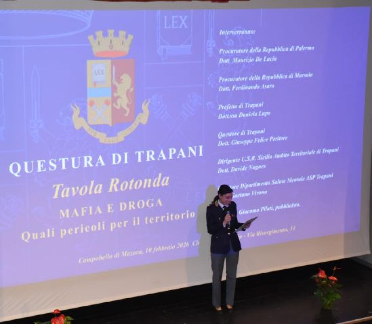 Polizia di Trapani e giovani: La tavola rotonda sulla lotta alla mafia e alla droga a Campobello di Mazara - 