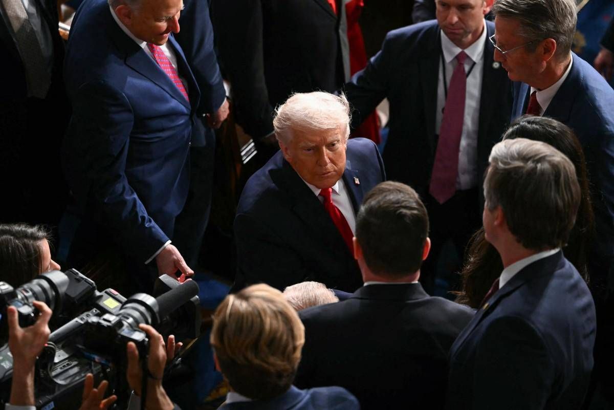 Trump, discorso record di 108 minuti tra proteste e silenzi - 