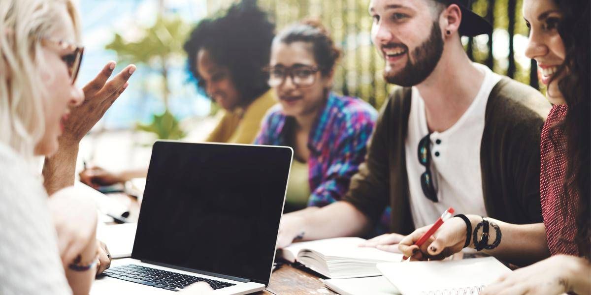 Cresce occupazione under 35 ma non la qualità, un terzo dei giovani è precario - 