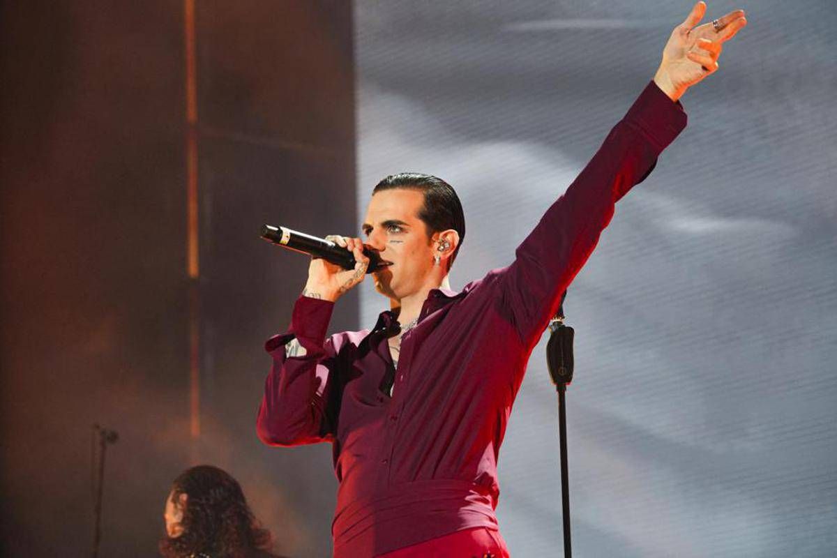 Sanremo, outfit co-conduttori? Per Sisal Lauro rompe schemi, Yaman, Lillo e Conti col papillon - 