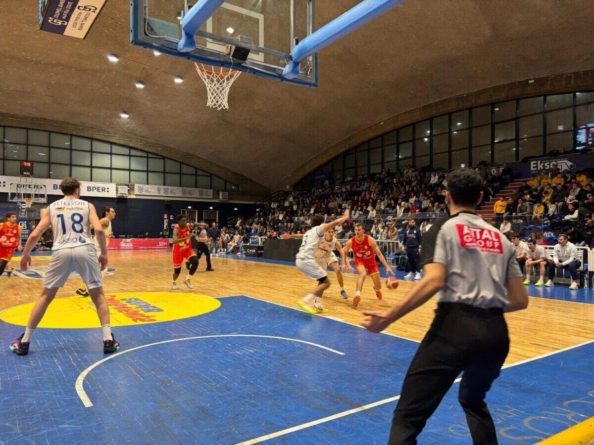 Tyrtyshnyk guida Catanzaro alla vittoria e infligge il primo ko casalingo alla Virtus Ragusa - 