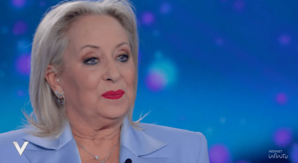 Verissimo, Carolyn Smith e la lotta contro il tumore: "Ho capito di essere forte" - 