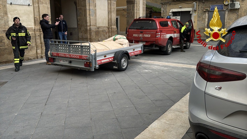 recupero croce di Niscemi 