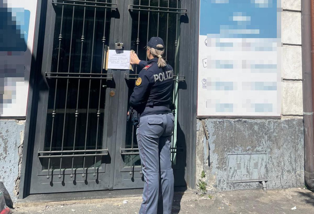 Catania: sospese due sale scommesse ritrovo di pregiudicati, locali sigillati per 7 giorni - 