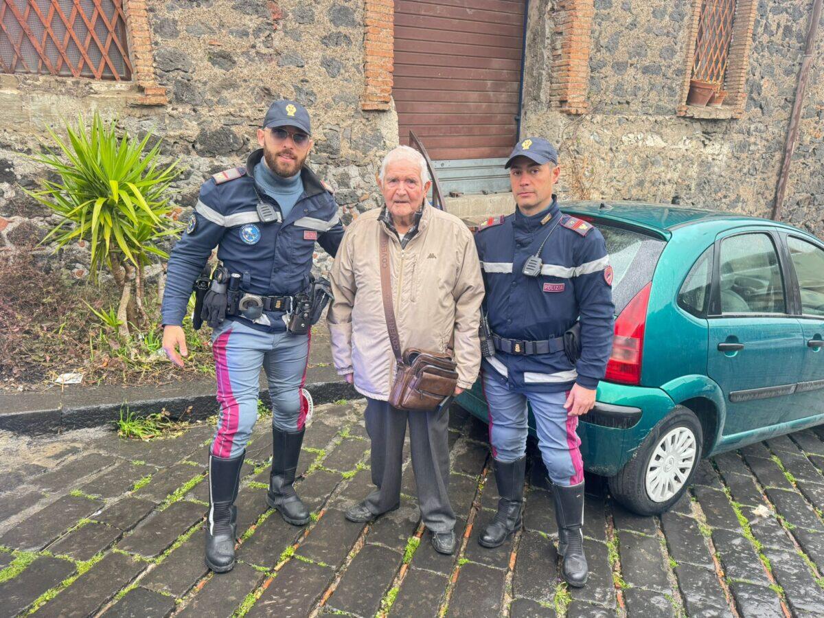 Intervento della Polizia di Catania salva anziano derubato dell'auto da una truffatrice - 