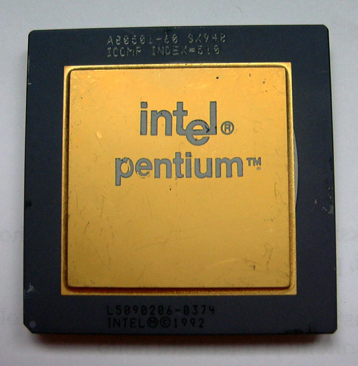 La Intel Corporation lancia il Pentium chips 80586: il giorno che cambiò i microprocessori (22 marzo 1993) - 