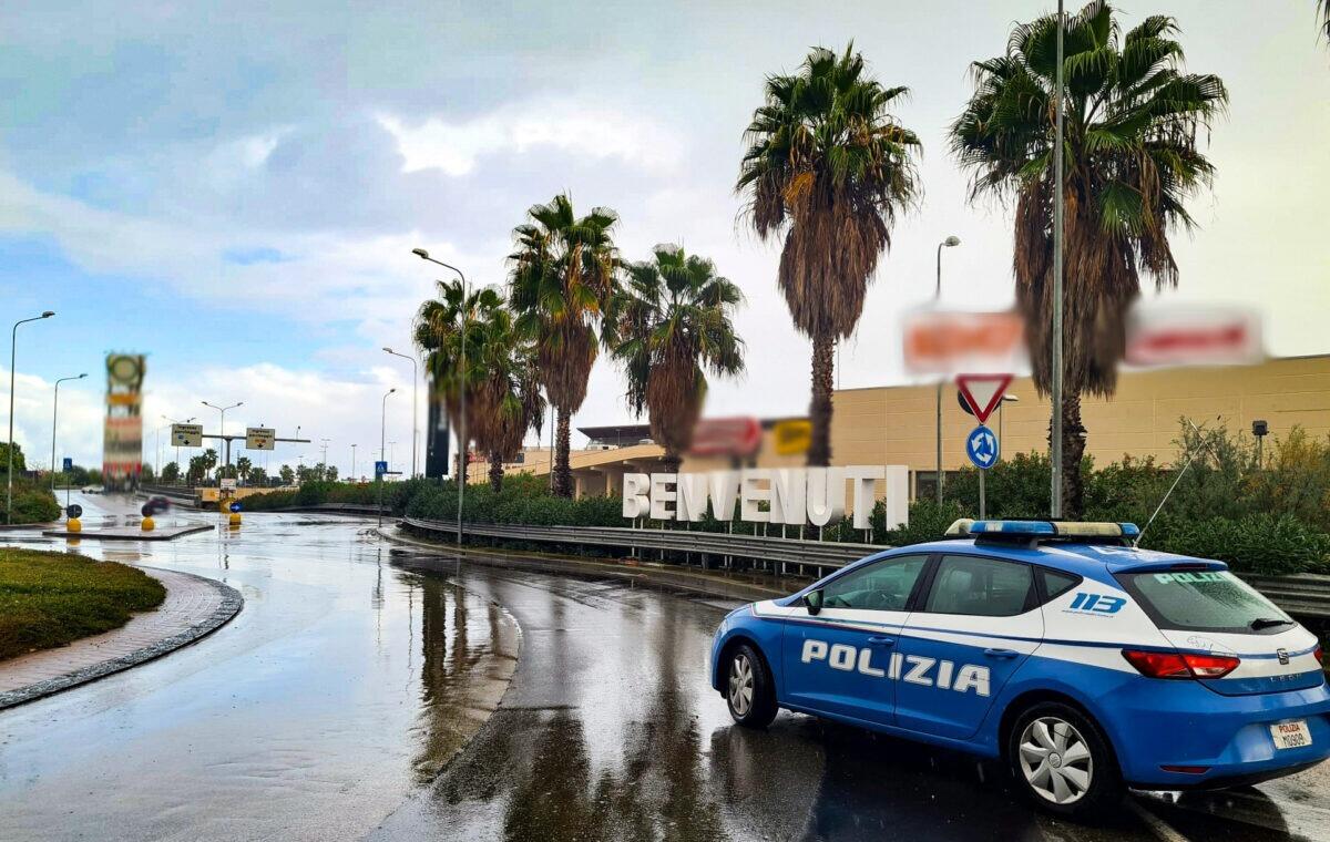 Arrestato un 19enne per tentato furto di moto a Catania, grazie all'intervento della Polizia - 