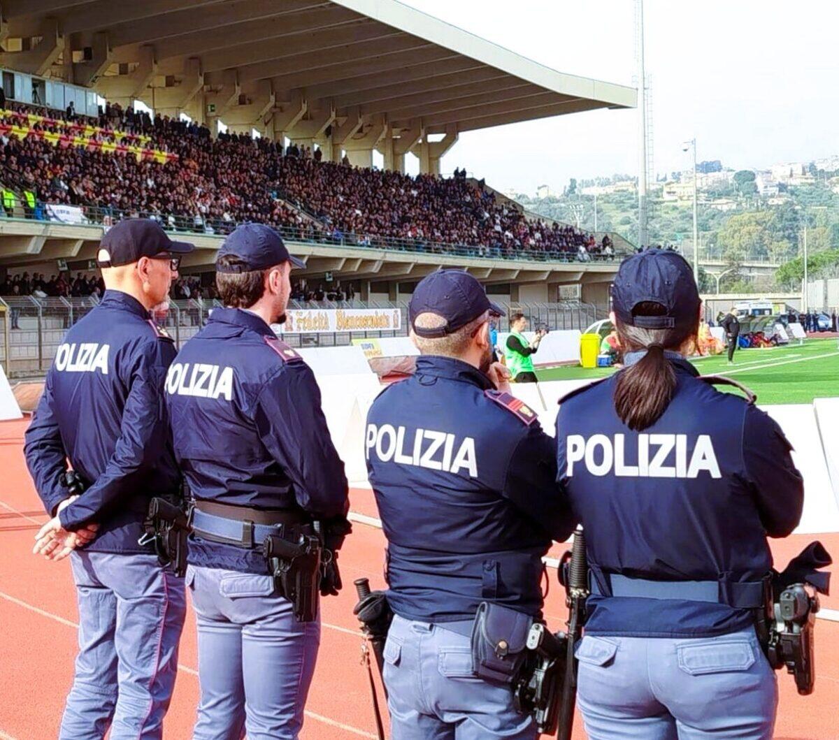 Divieto di accesso alle manifestazioni sportive: cinque tifosi colpiti dalla Polizia a Caltanissetta - 