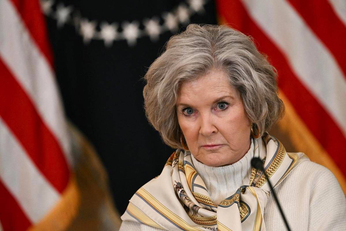 Trump: "La capo staff della Casa Bianca Susie Wiles ha un cancro allo stadio iniziale" - 