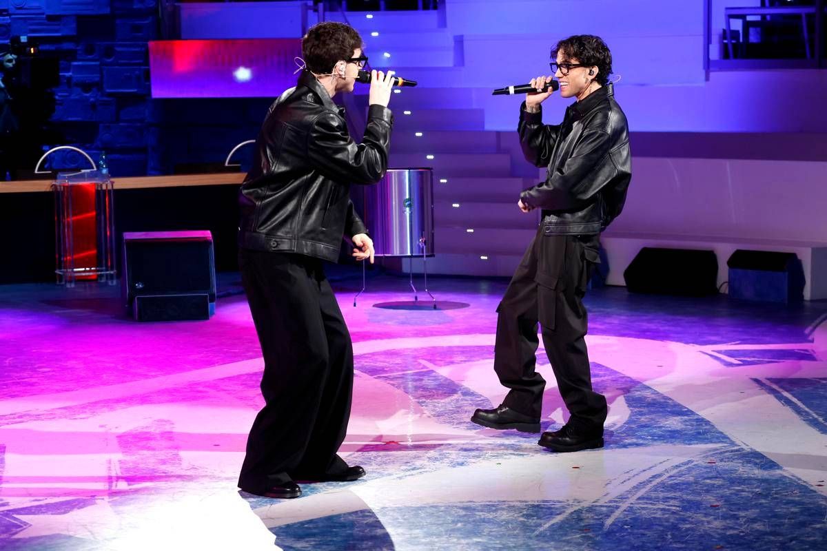 Amici, oggi domenica 15 marzo: gli ospiti e le anticipazioni - 