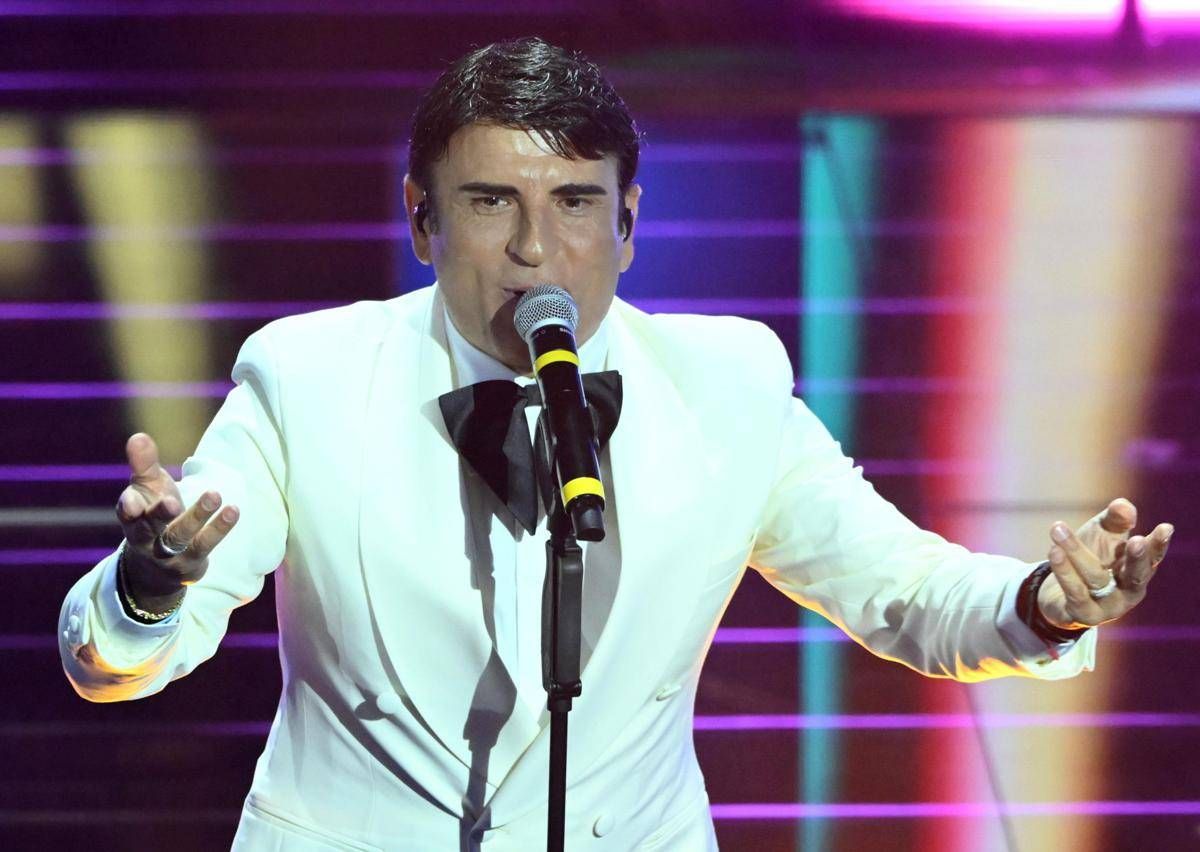 Sanremo, De Magistris risponde a Cazzullo: "Su Sal Da Vinci giudizio basato su pregiudizi" - 