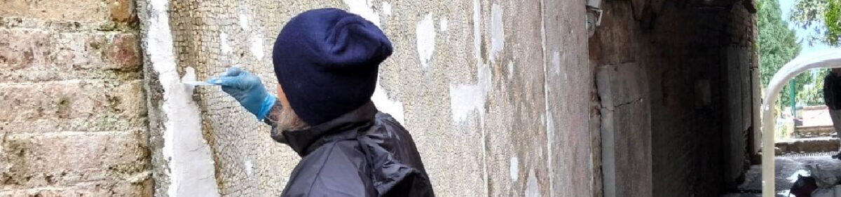 Restauro dei Mosaici Romani nel Parco Archeologico di Naxos Taormina: Un Passo Fondamentale per la Valorizzazione del Patrimonio Culturale - 