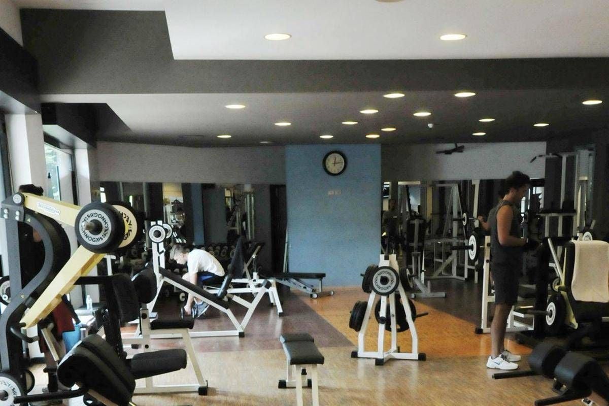 Per vivere a lungo serve la forza, la longevità è nei muscoli: lo studio - 