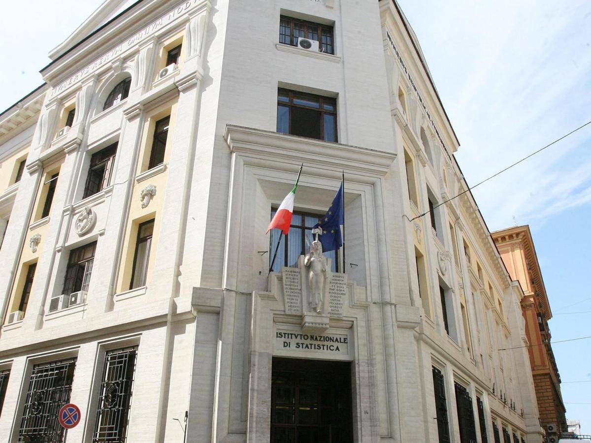 Conti pubblici, nel 2025 deficit scende al 3,1%. Giorgetti: "Dato provvisorio, peccato colpo di coda Superbonus" - 