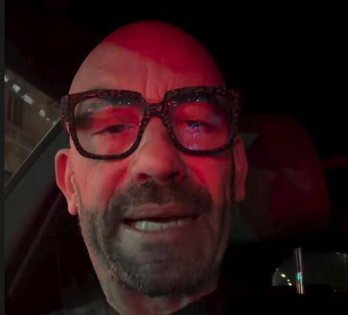 Bassetti derubato in centro a Milano, lo sfogo sui social: "Città difficile e piena di brutta gente" - 