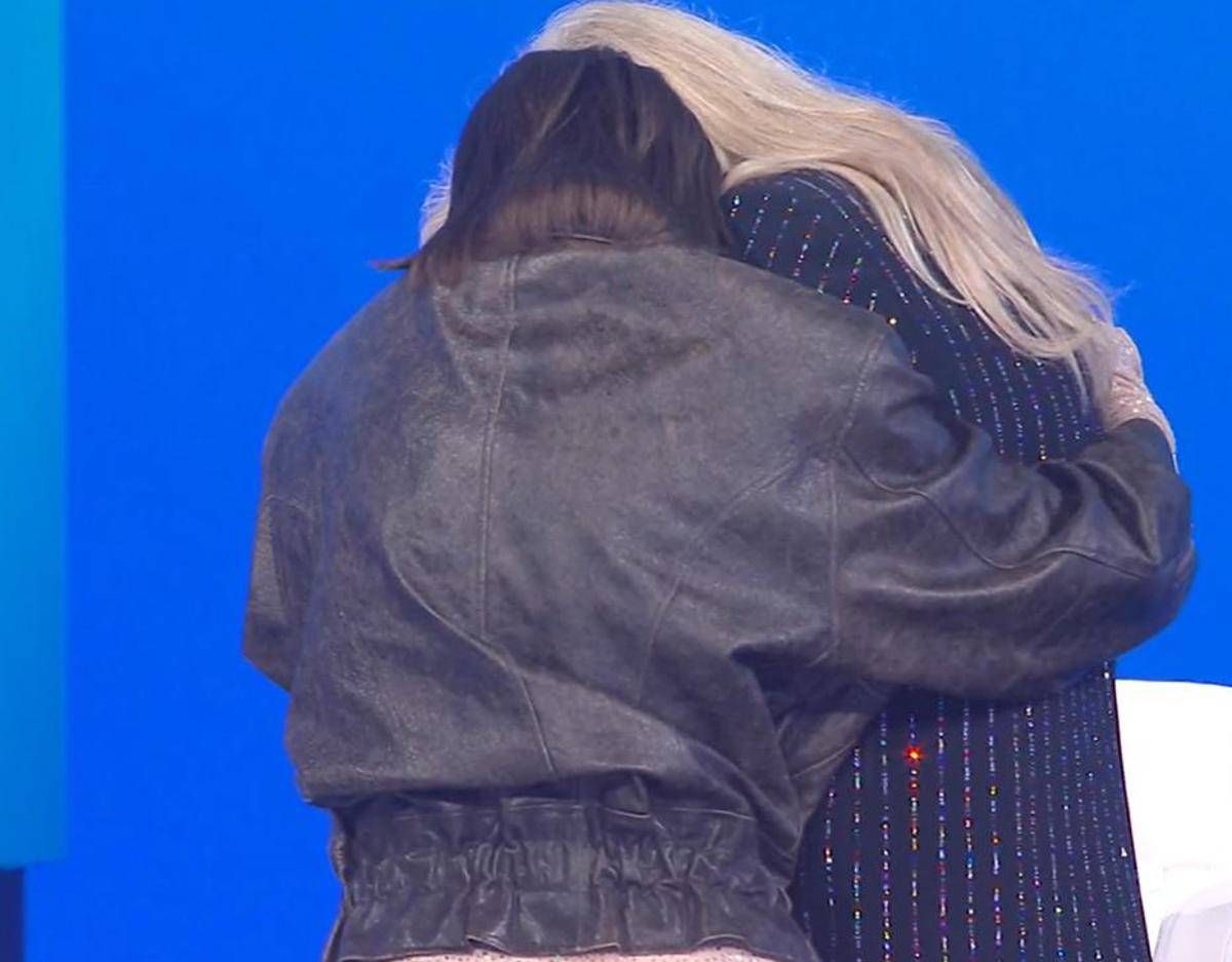 Mara Venier commossa a Domenica In, Barbara Foria: "Sdrammatizziamo un po'..." - 