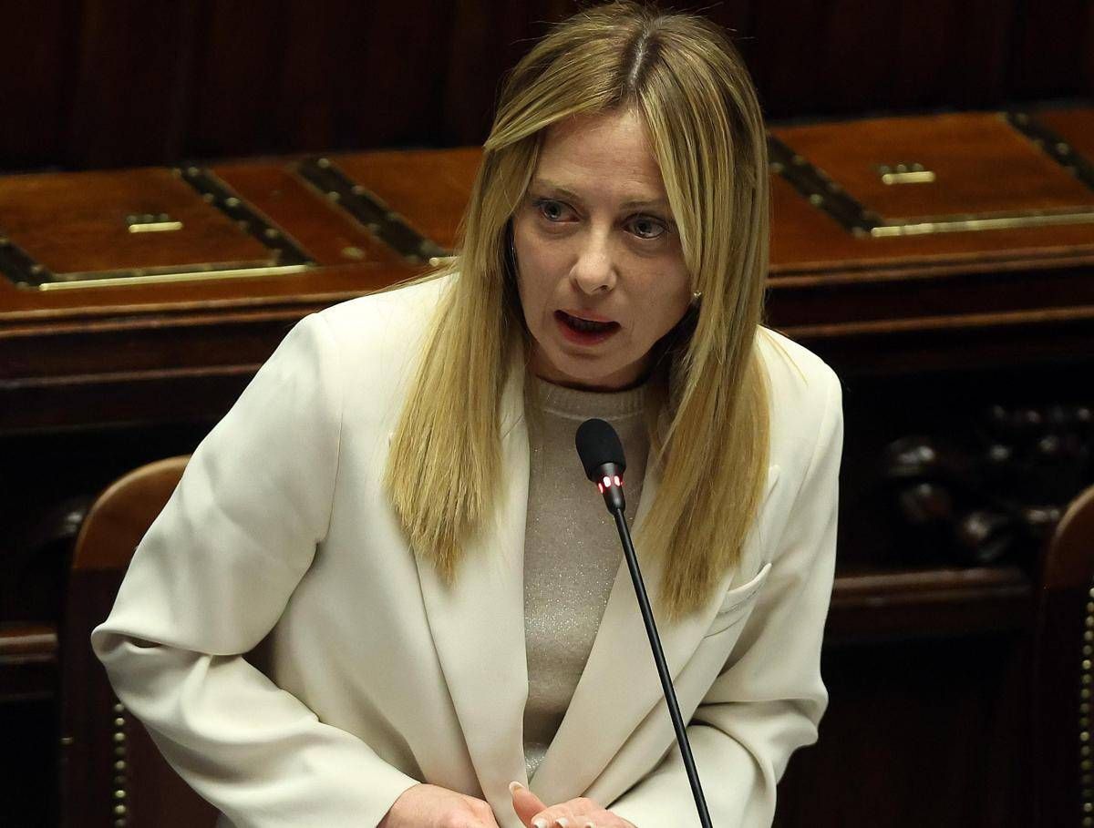 Iran, Meloni: "Governo non è complice". E fa appello a opposizioni: "Compattiamoci, se non volete ditelo" - 