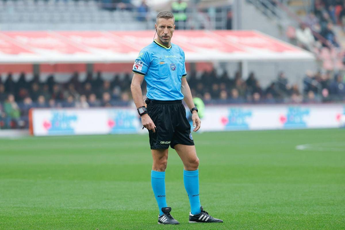 Luperto trattiene Fullkrug, Allegri chiede rigore: cos'è successo in Cremonese-Milan - 