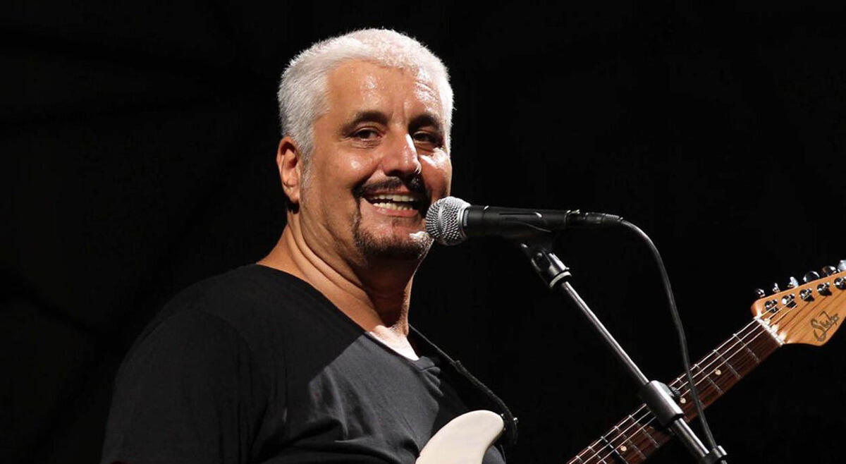 Nascita di Pino Daniele: 19 marzo 1955, la genesi di un'icona della musica italiana - 