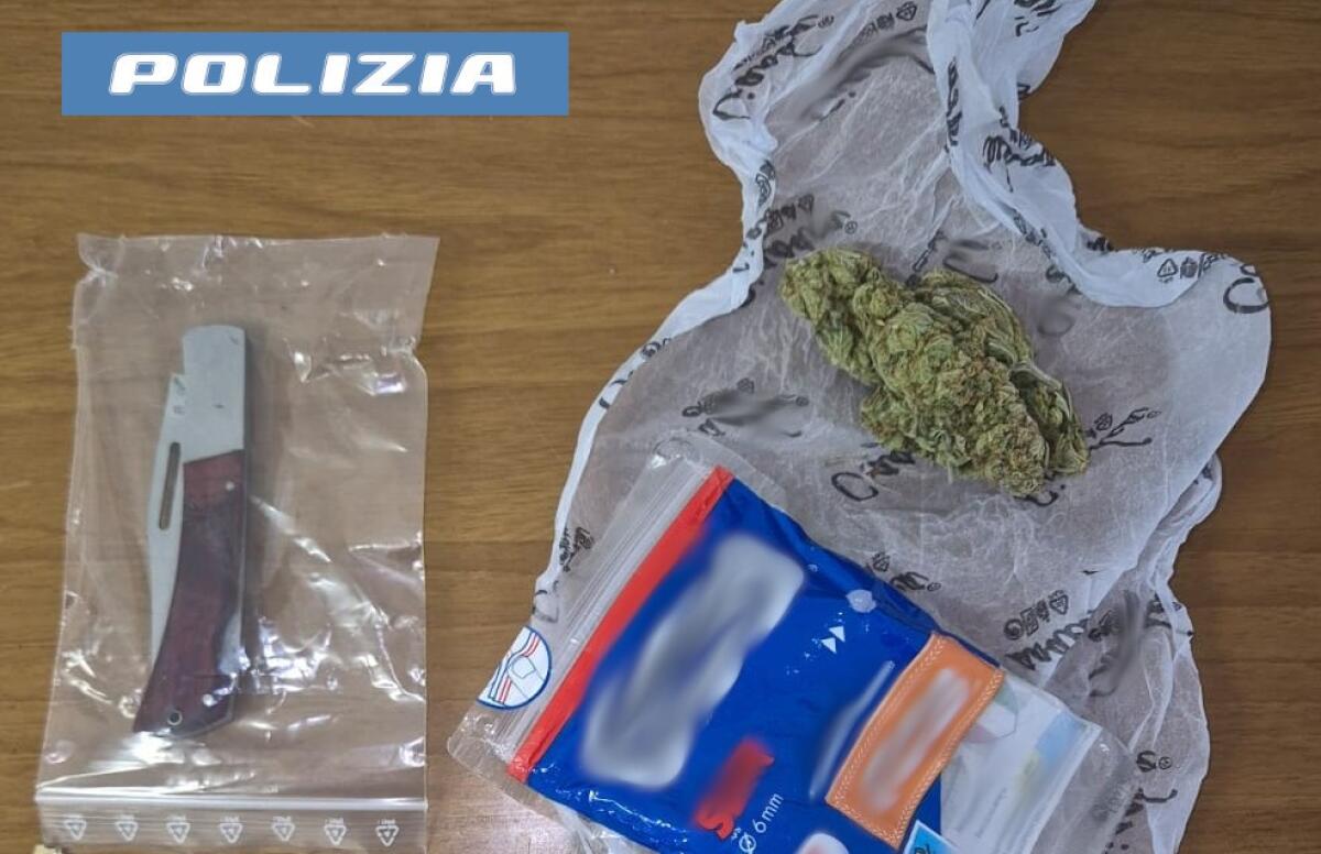 Controllo di routine a Catania: Polizia scopre droga e coltello in auto - 