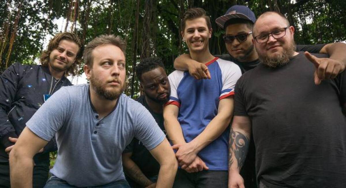 The Funky Knuckles: un'innovativa fusione di jazz e funk al Real Teatro Santa Cecilia - 