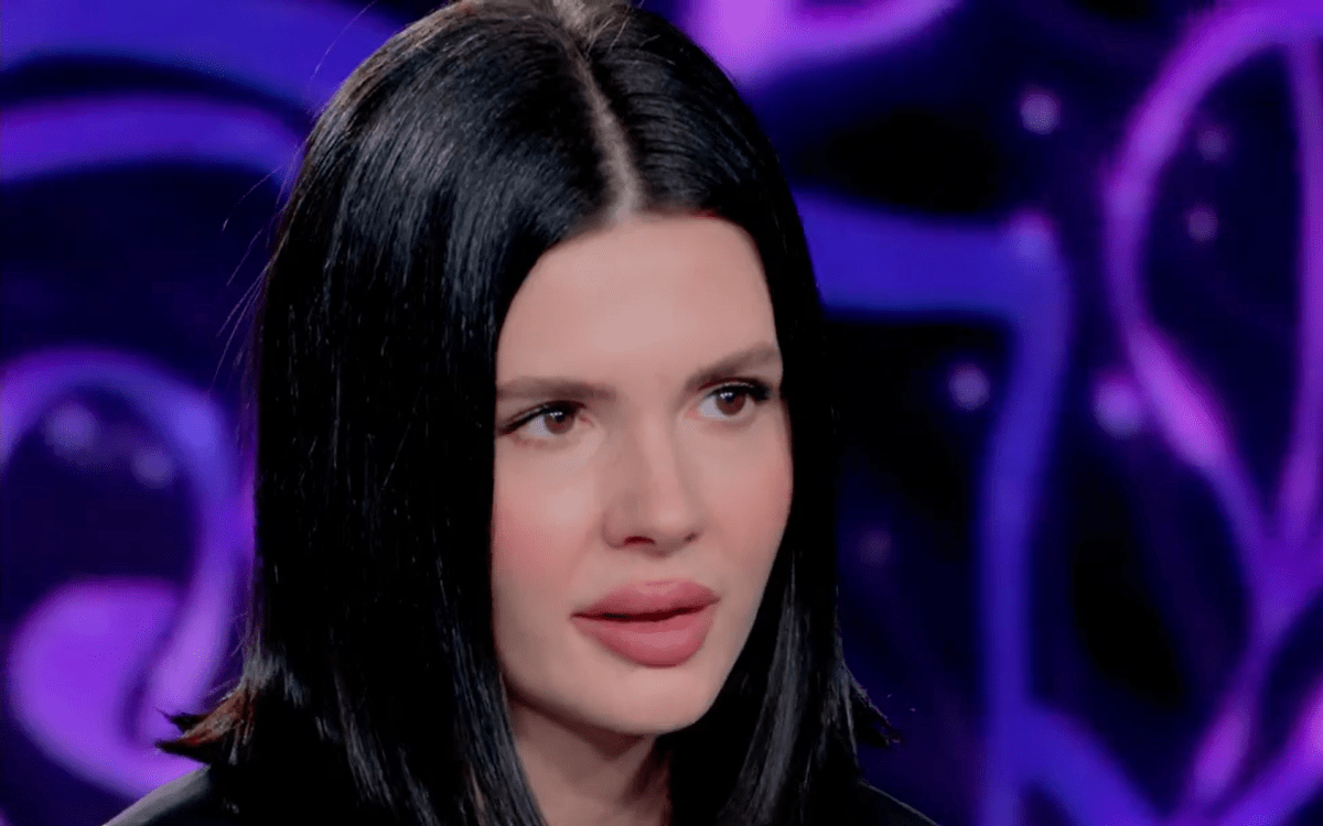 Evelina Sgarbi, l'appello ad Achille Lauro: "Vorrei conoscerlo". E la dedica a papà Vittorio - 