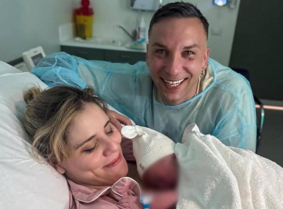 Briga è diventato papà, è nata Allegra: l'annuncio con Arianna Montefiori - 