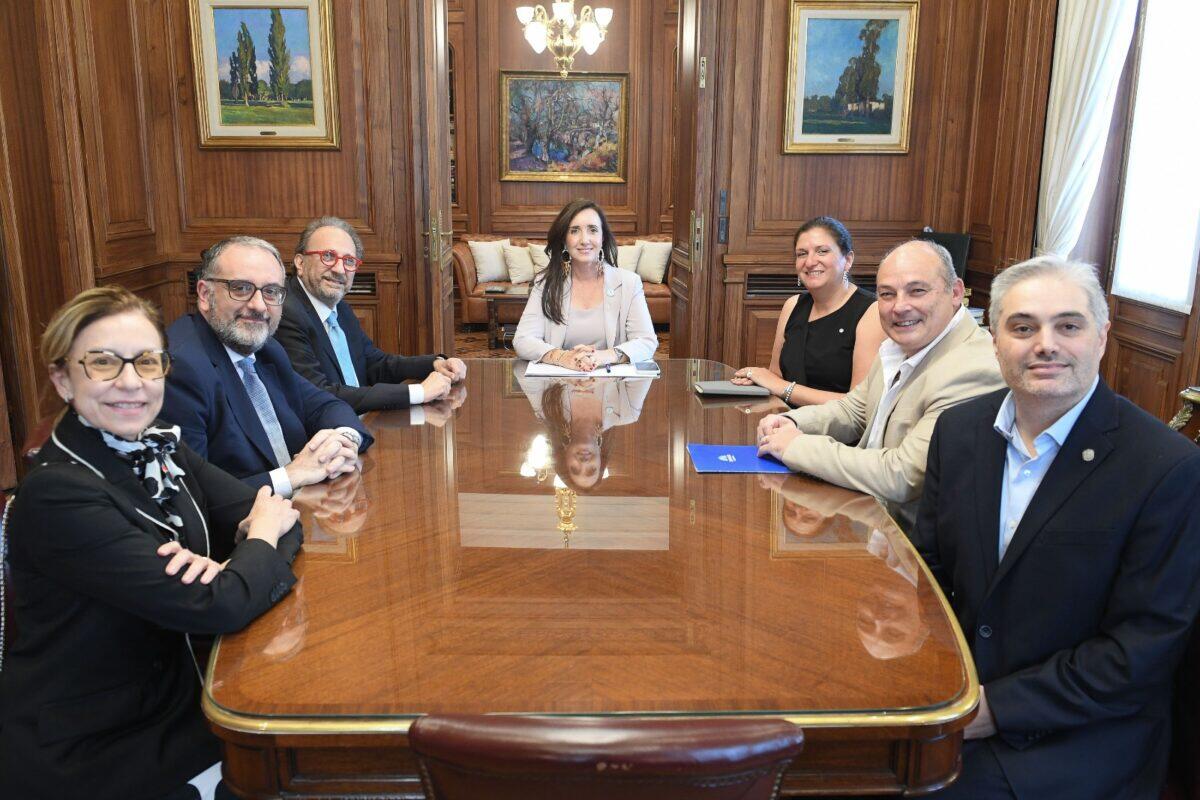 Collaborazione Accademica tra Italia e Argentina: L'Università di Messina in Dialogo al Senato di Buenos Aires - 