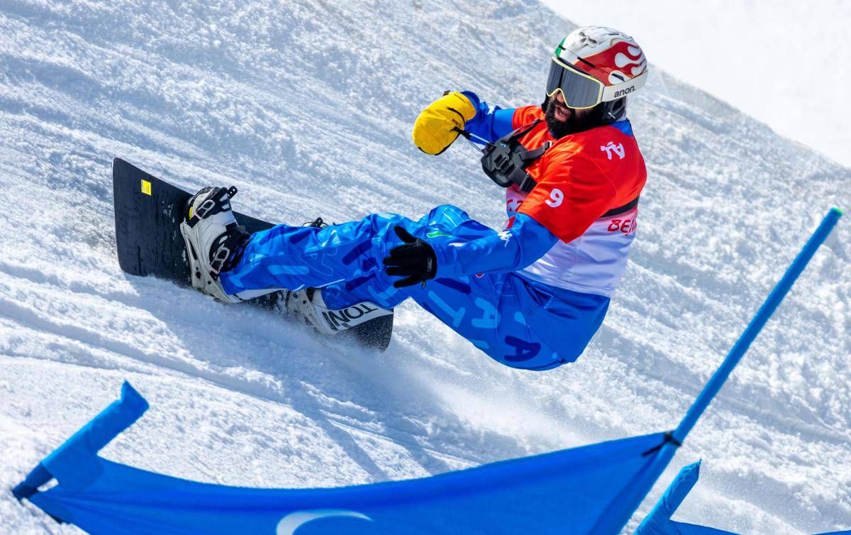 Paralimpiadi Milano Cortina, l'azzurro di snowboard Cardani cade in allenamento e perde conoscenza: Giochi a rischio - 
