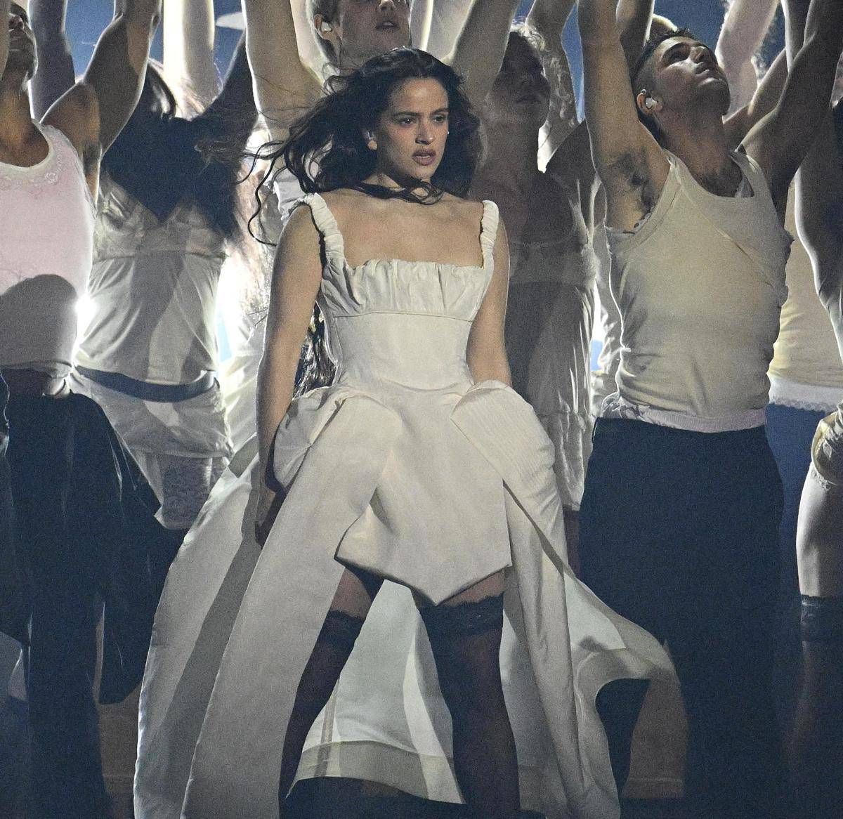 Rosalía sta male, interrotto concerto a Milano - 