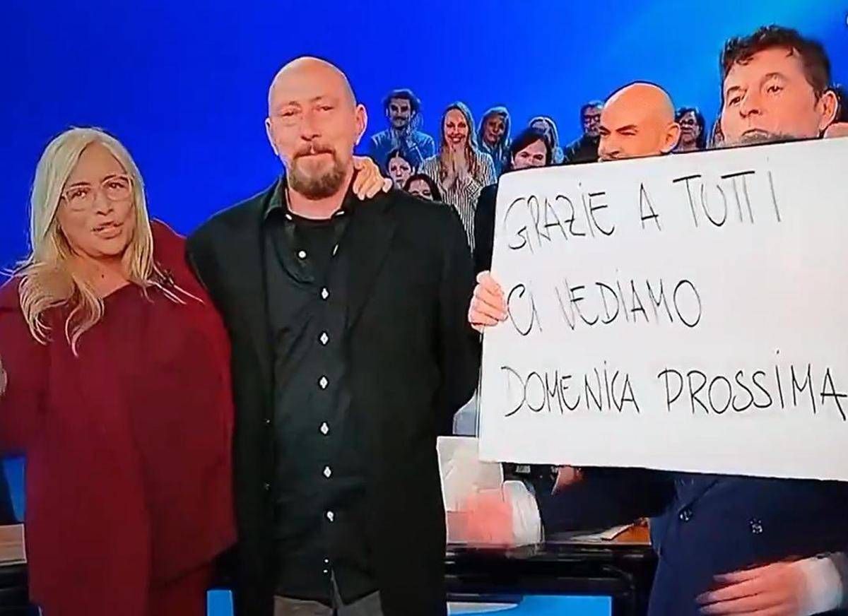 Domenica In, Mara Venier sbotta con Teo Mammucari: "Sei un pirla" - 