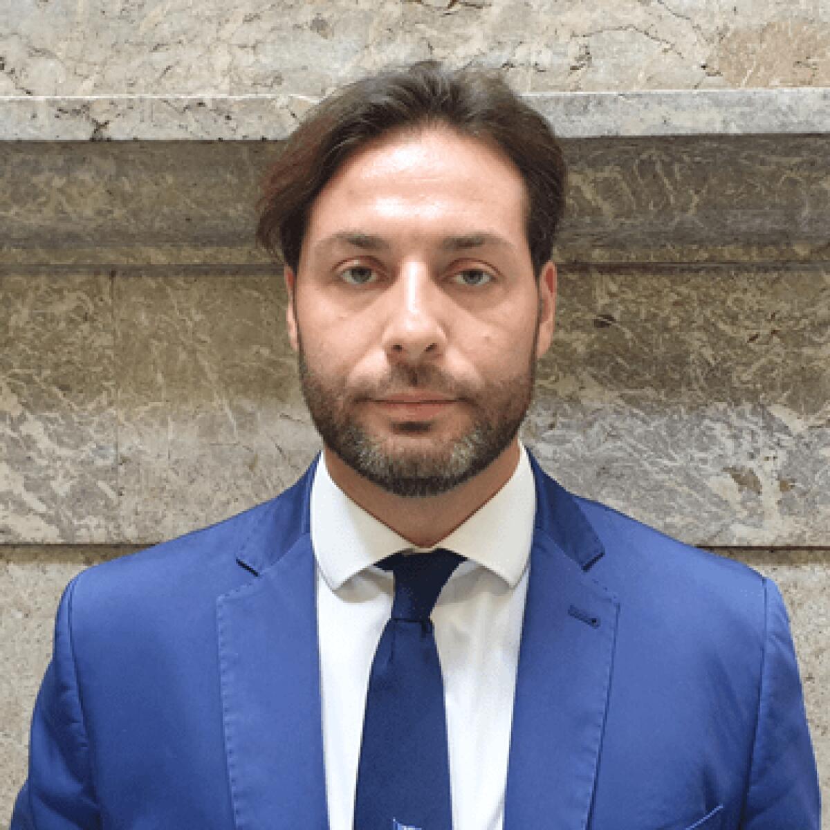 Area ex Chimica Arenella nel Comune di Palermo: Urgente intervento richiesto dopo l'incendio dei rifiuti abbandonati - 