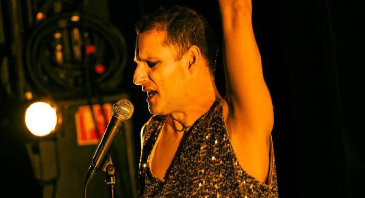 Vorrei una voce: il monologo di Tindaro Granata tra sogni e riscatto - 