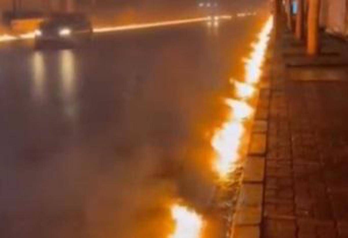 Petrolio finisce nelle fogne, strade di Teheran in fiamme dopo i raid - 