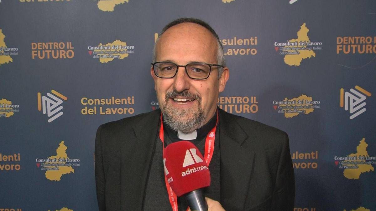 Ai, don Luca Peyron: "Nel futuro l'umano sarà ancora più importante delle macchine" - 