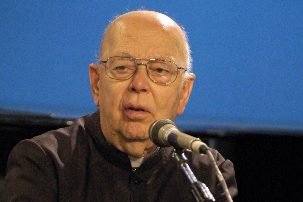 "Diffidare da chi si spaccia per collaboratore di padre Amorth", l'avvertimento degli esorcisti - 